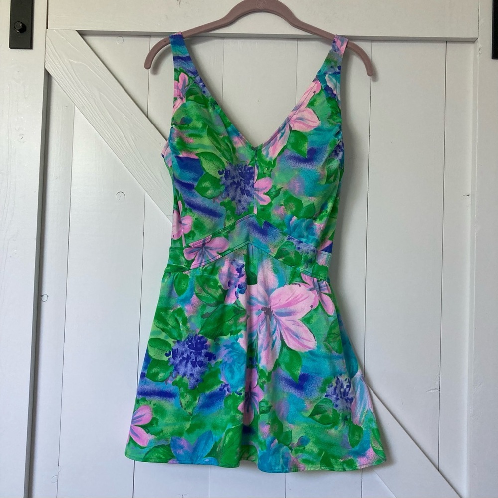 Roxanne vintage 60s 70s pin up swimsuit floral Union made size 40D
